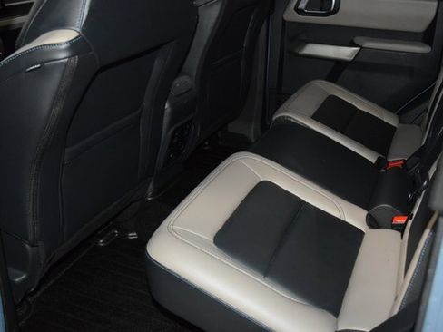 Used 2023 Ford Bronco Wildtrak image 45