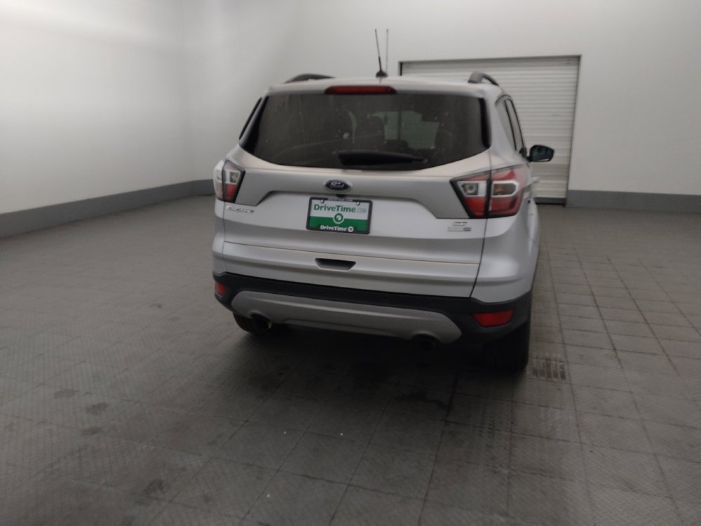 Used 2017 Ford Escape SE w/ Equipment Group 201A AWD/4WD image 7