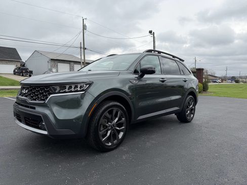 Used 2022 Kia Sorento X-Line EX image 2