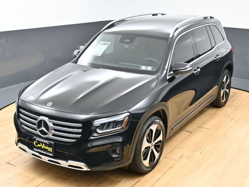 Used 2024 Mercedes-Benz GLB 250 image 49