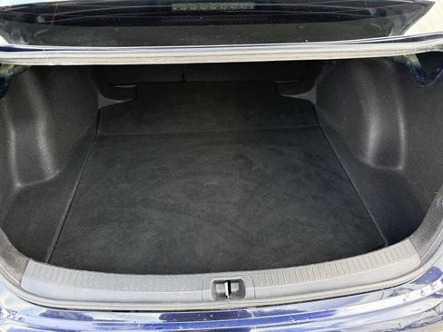 Used 2024 Toyota Corolla LE FWD image 29