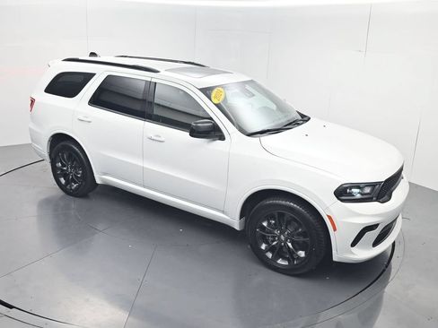 Used 2024 Dodge Durango SXT w/ SXT Blacktop Group AWD/4WD image 41