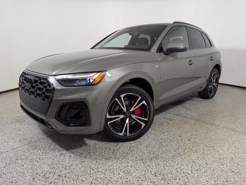 Certified 2025 Audi Q5 Prestige AWD/4WD image 18