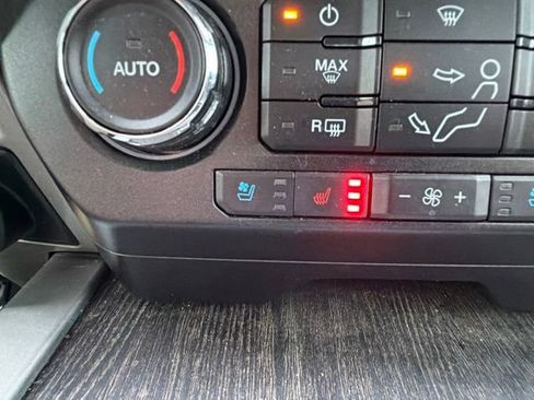 Used 2020 Ford F350 Lariat w/ Chrome Package AWD/4WD image 47