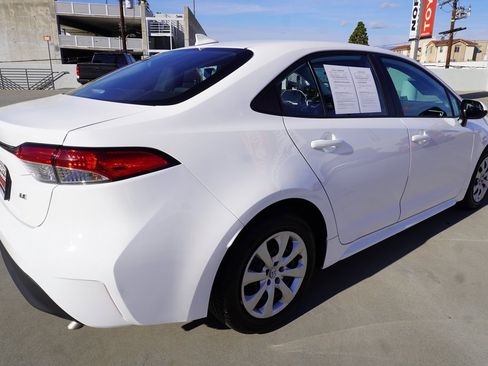 Certified 2025 Toyota Corolla LE image 7