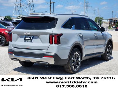 New 2026 Kia Sorento S FWD image 3