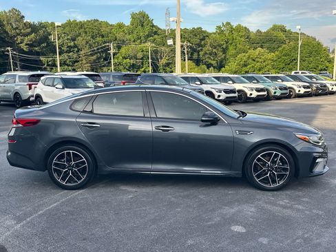 Used 2020 Kia Optima SE FWD image 2