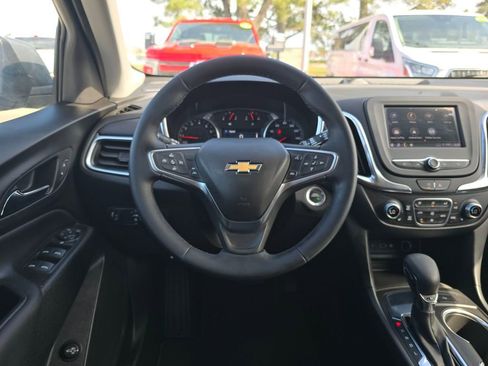 Used 2024 Chevrolet Equinox LT FWD image 13