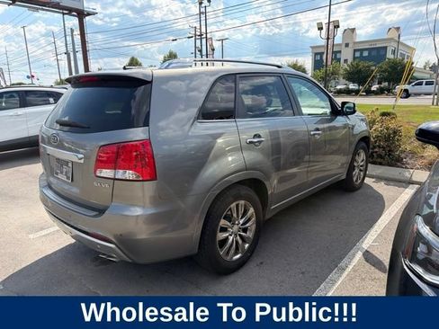 Used 2012 Kia Sorento SX FWD image 11