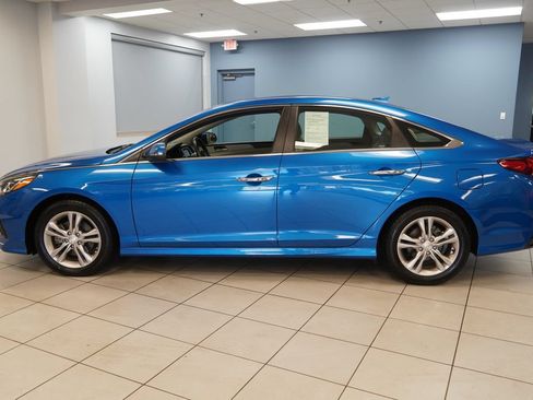 Used 2018 Hyundai Sonata SEL FWD image 2