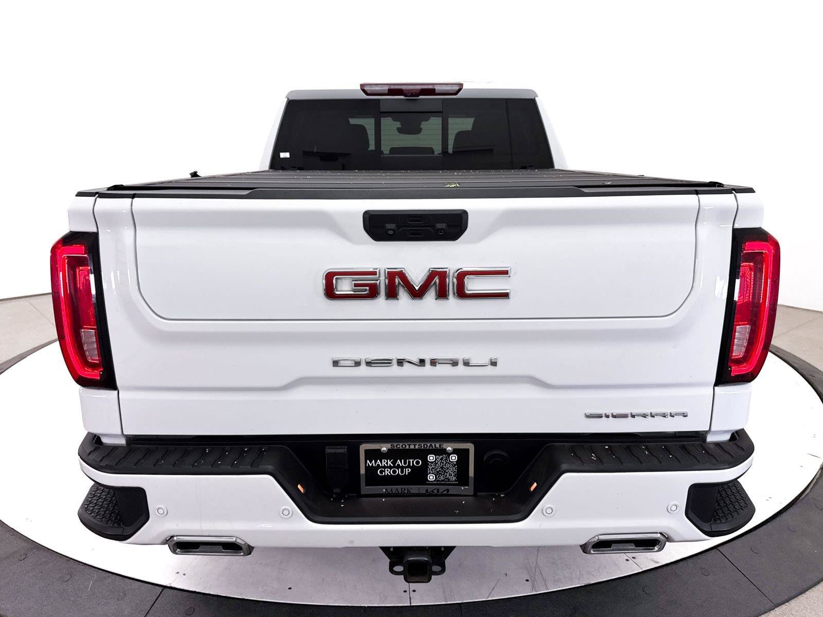 Used 2023 GMC Sierra 1500 Denali w/ Denali Reserve Package AWD/4WD image 18