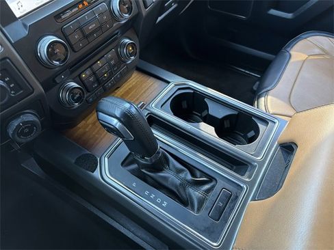 Used 2017 Ford F150 Limited w/ Trailer Tow Package image 8