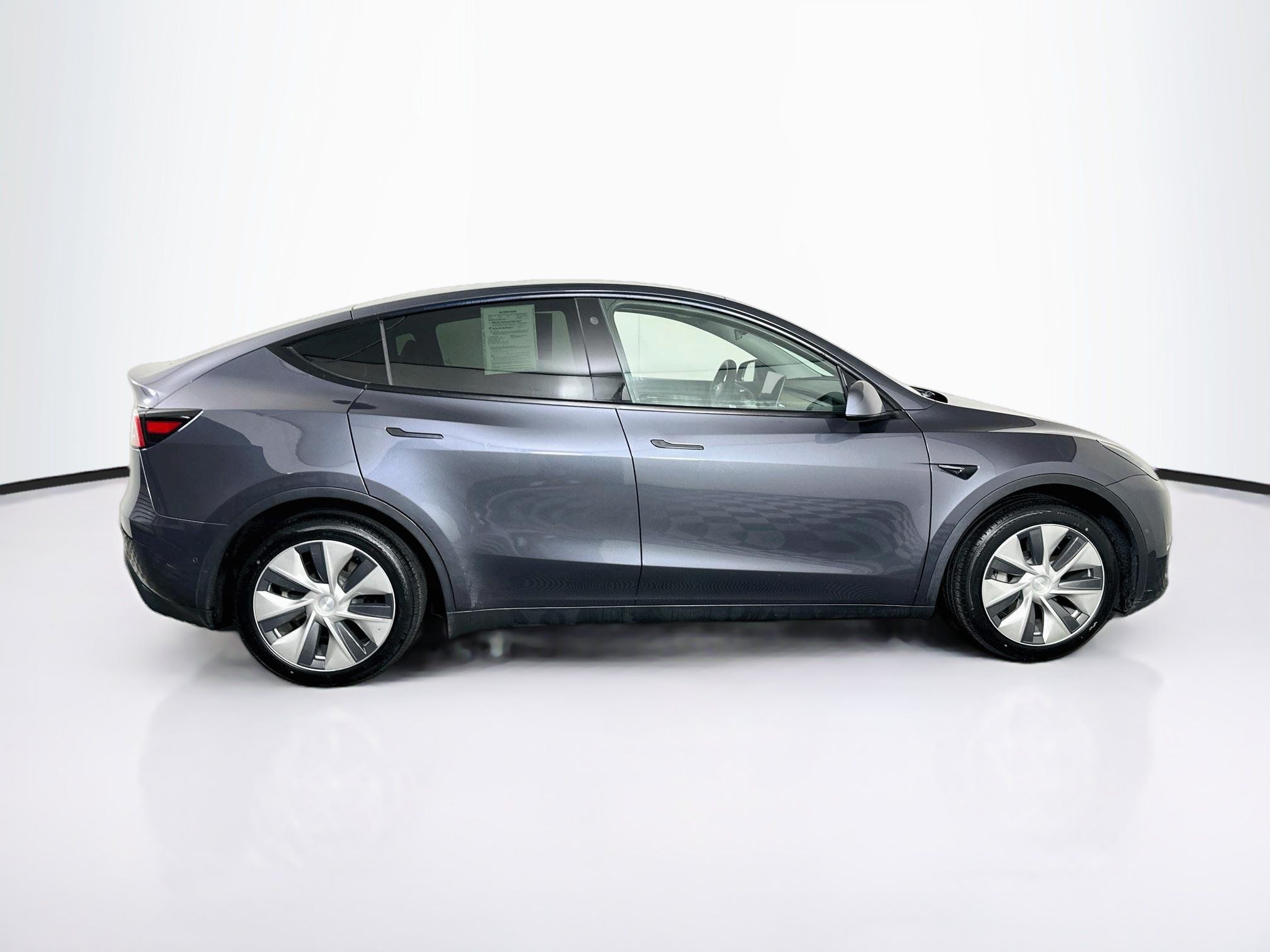 Used 2021 Tesla Model Y 2WD image 10