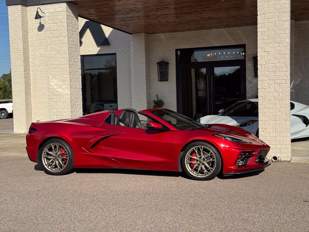 Used 2024 Chevrolet Corvette Stingray Preferred Conv w/ 2LT RWD image 31