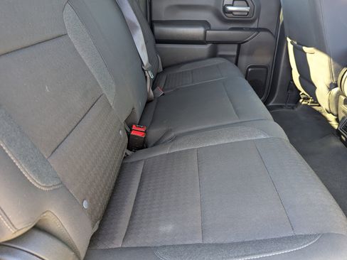 Used 2024 Chevrolet Silverado 2500 Custom w/ Custom Value Package image 13