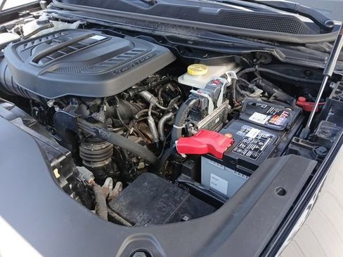 Used 2024 Jeep Wagoneer Series II AWD/4WD image 59