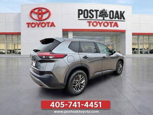 Used 2023 Nissan Rogue S AWD/4WD image 7