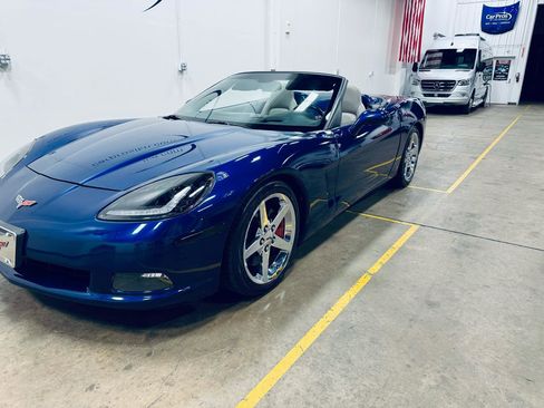 Used 2007 Chevrolet Corvette Convertible w/ Preferred Equipment Group image 20