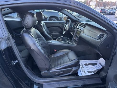 Used 2014 Ford Mustang GT image 9