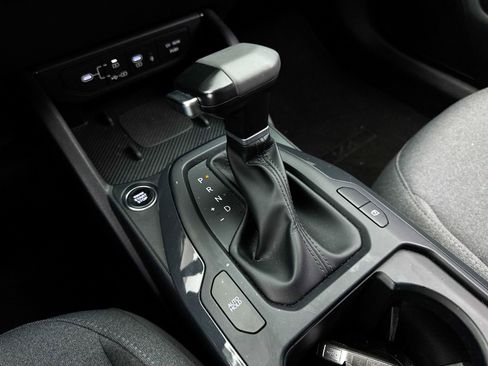 Certified 2025 Kia K4 EX image 23