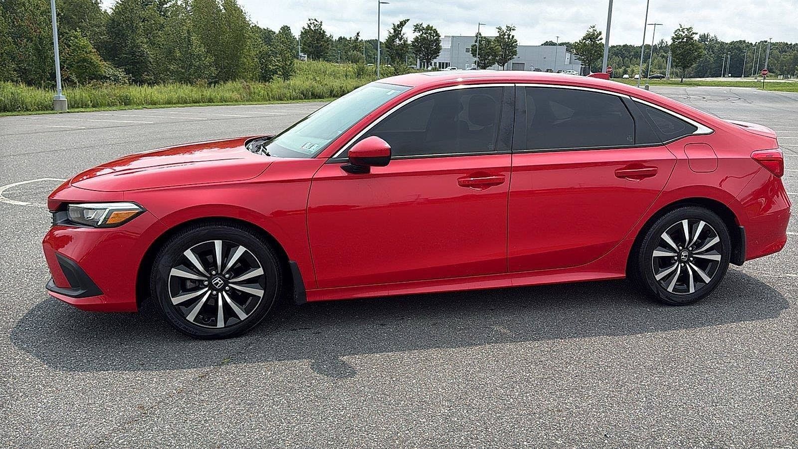 Used 2023 Honda Civic EX image 12