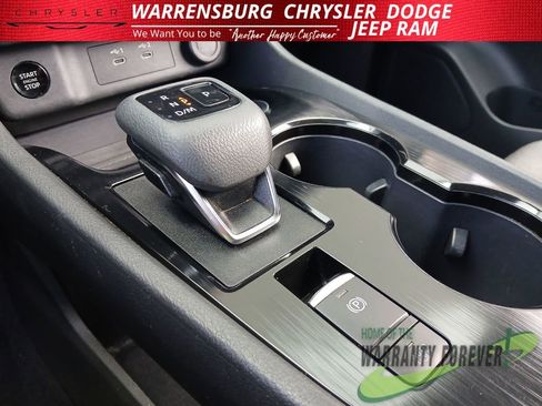 Used 2024 Nissan Rogue SV AWD/4WD image 24