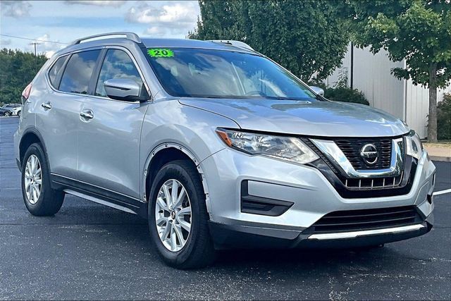 Used 2020 Nissan Rogue SV FWD image 2
