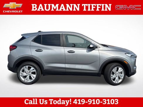Used 2025 Buick Encore GX Preferred AWD/4WD image 2