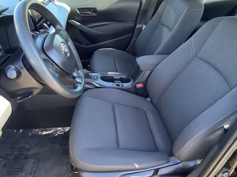 Certified 2025 Toyota Corolla LE image 22