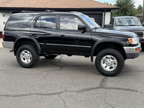 Used 1996 Toyota 4Runner SR5 AWD/4WD image 33