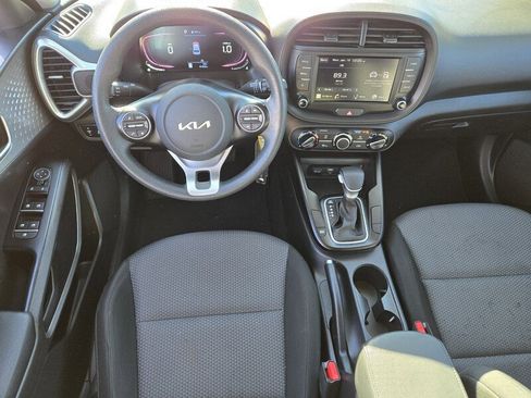 Certified 2024 Kia Soul LX w/ Option Group 015 image 13