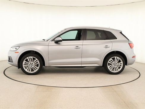 Used 2019 Audi Q5 2.0T Premium Plus image 2