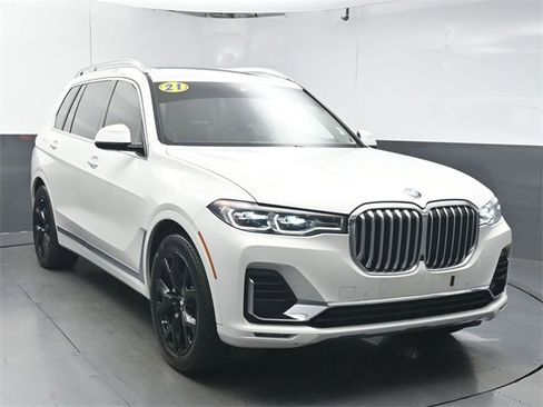 Used 2021 BMW X7 xDrive40i image 2