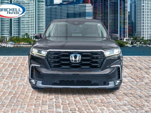Certified 2024 Honda Pilot EX-L image 2