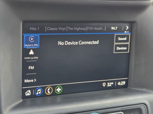 Used 2024 GMC Terrain SLE image 6