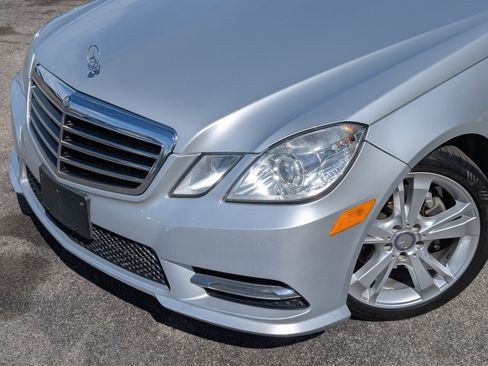 Used 2013 Mercedes-Benz E 350 Sedan image 13