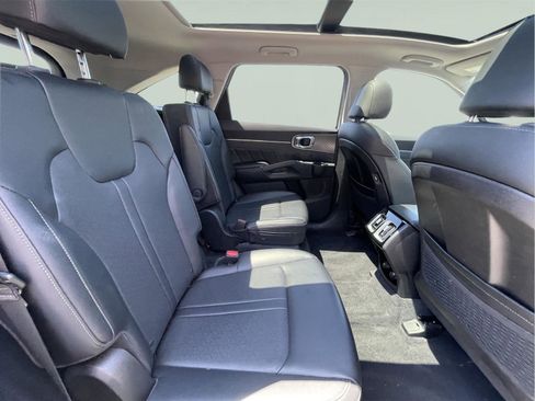 Used 2023 Kia Sorento SX AWD/4WD image 20