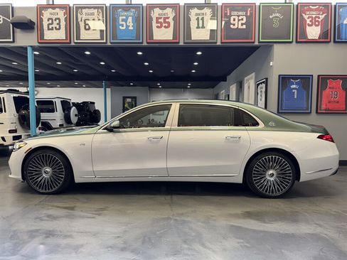 Used 2026 Mercedes-Benz Maybach S 680 image 9