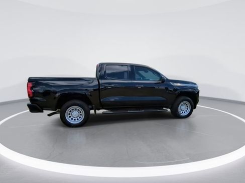 Used 2026 Chevrolet Colorado W/T w/ Advanced Trailering Package RWD image 8