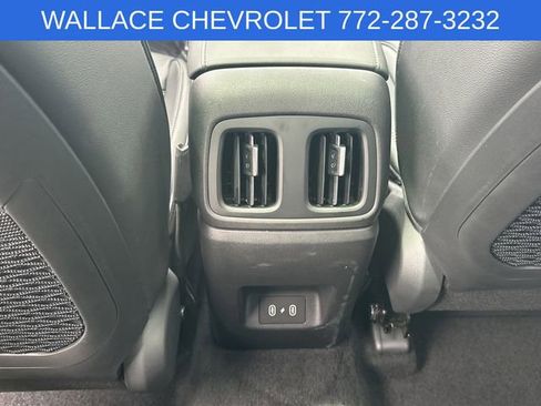 Used 2025 Hyundai Tucson Limited FWD image 14
