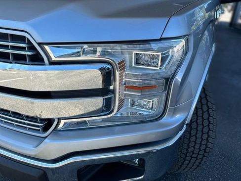 Used 2020 Ford F150 Lariat w/ Equipment Group 502A Luxury AWD/4WD image 9