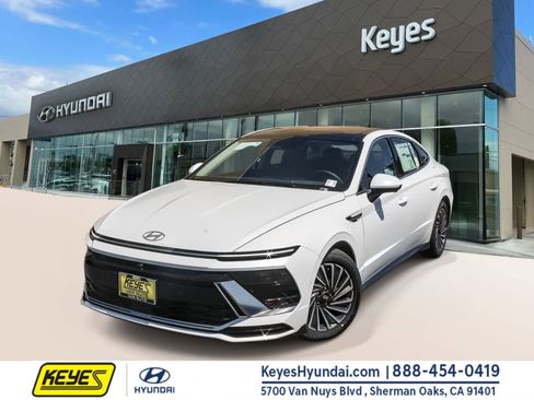 New 2026 Hyundai Sonata Limited FWD image 1