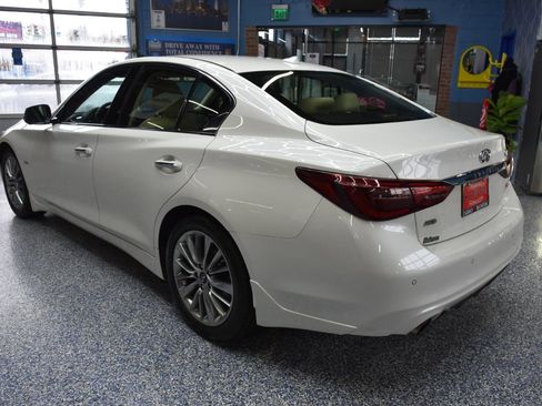 Used 2019 INFINITI Q50 Luxe w/ Essential Package (3.0T Luxe) image 7