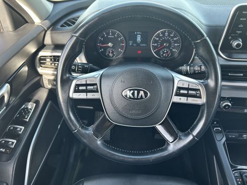 Used 2020 Kia Telluride S FWD image 22
