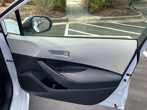 New 2026 Toyota Corolla LE image 13