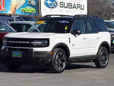 Used 2025 Ford Bronco Sport Outer Banks w/ Outer Banks Tech Package+ image 8