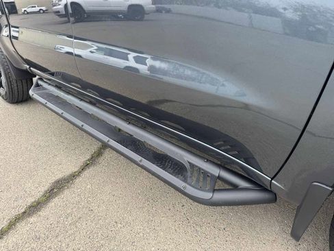 Used 2019 Chevrolet Silverado 1500 RST image 44