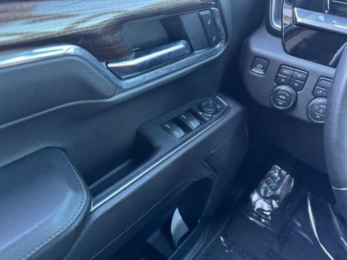 Used 2023 Chevrolet Silverado 1500 RST AWD/4WD image 32