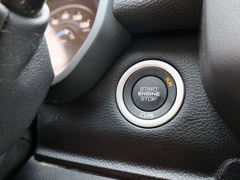 Used 2025 RAM 2500 Laramie image 21