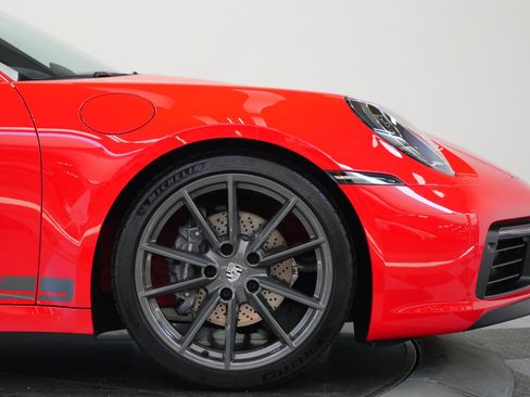 Used 2024 Porsche 911 Carrera image 48